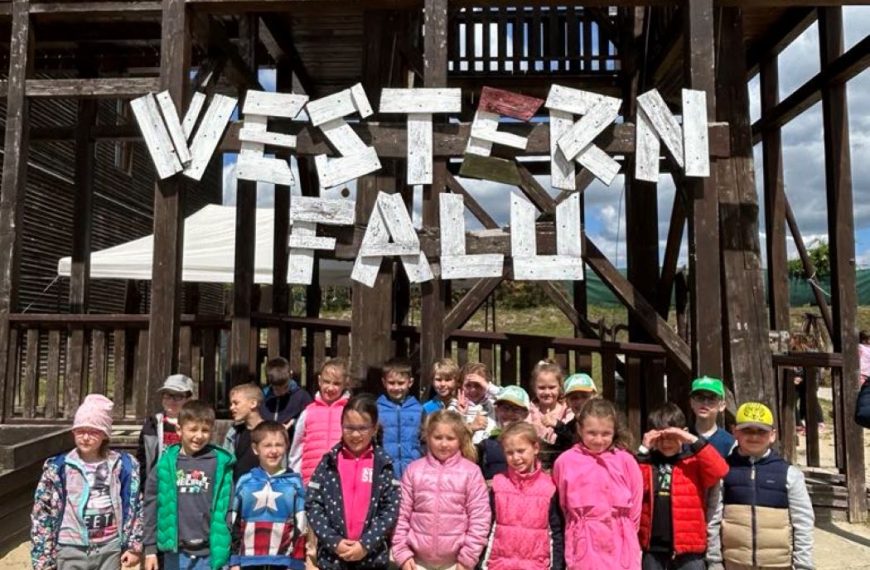 Vadnyugati kalandozás a Tordasi western faluban