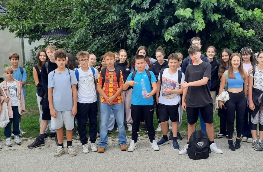 8.a osztály a Vértesben
