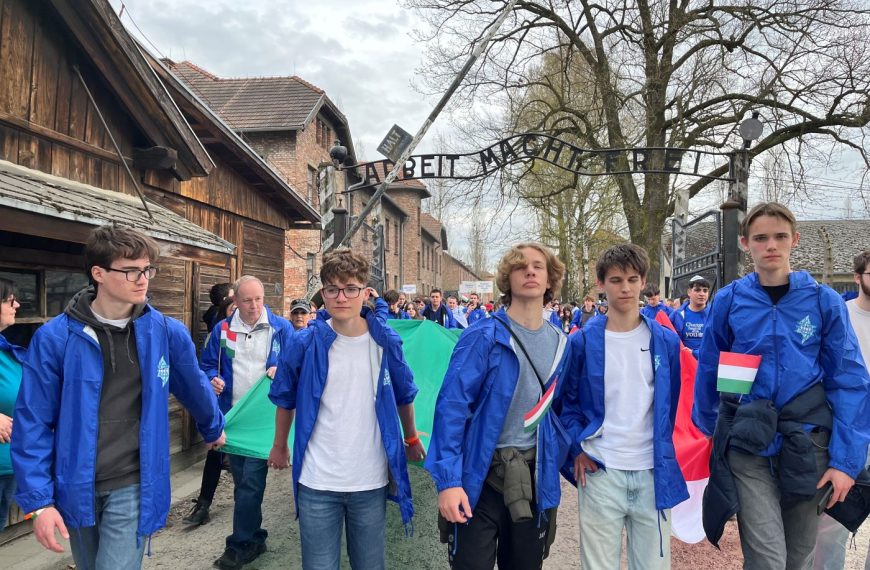 Az emlékezés és a remény útja